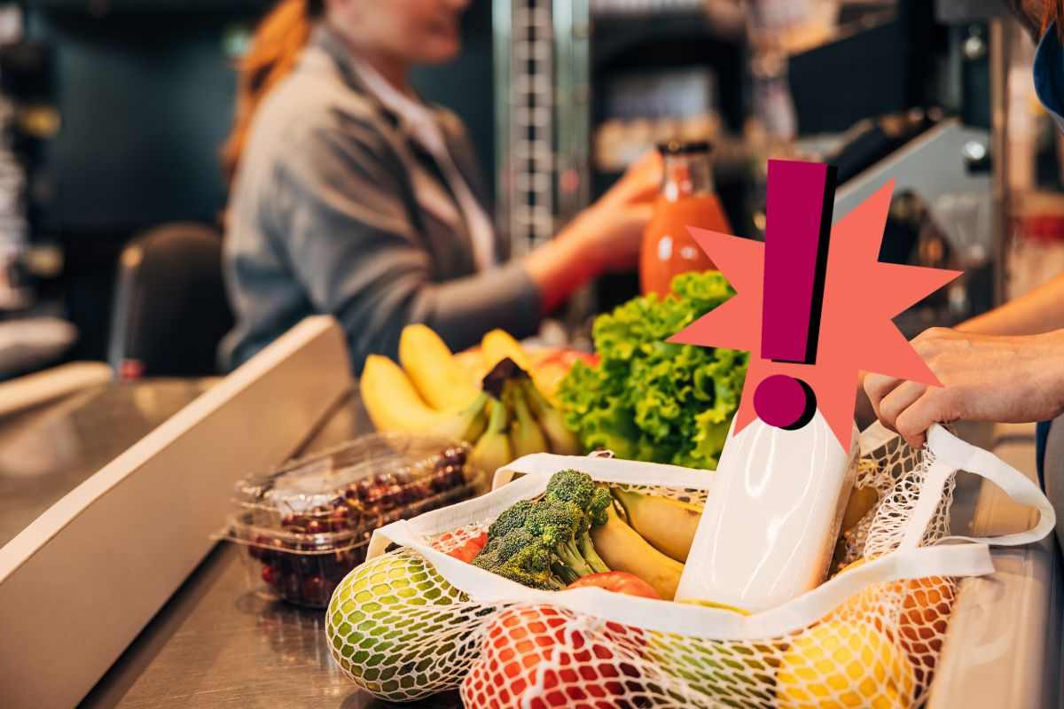 Pagamento alla cassa del supermercato