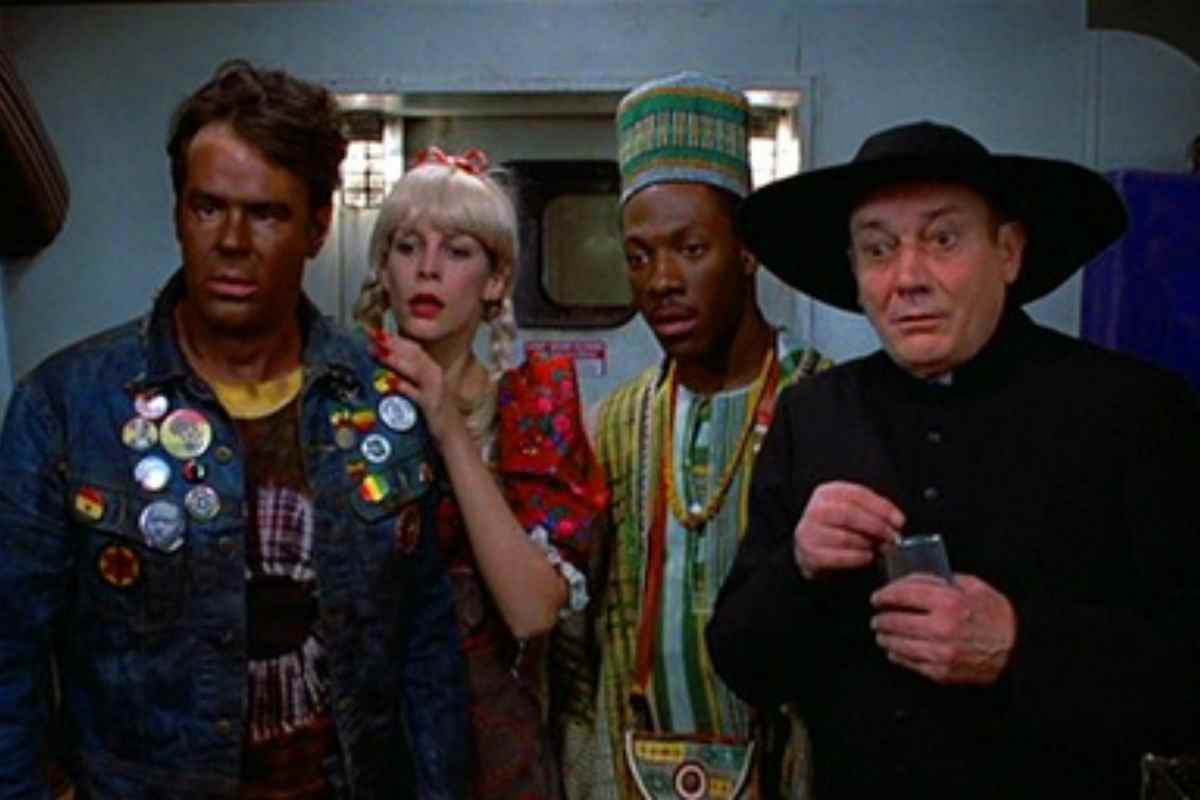 scena di Una Poltrona per Due su Italia 1 