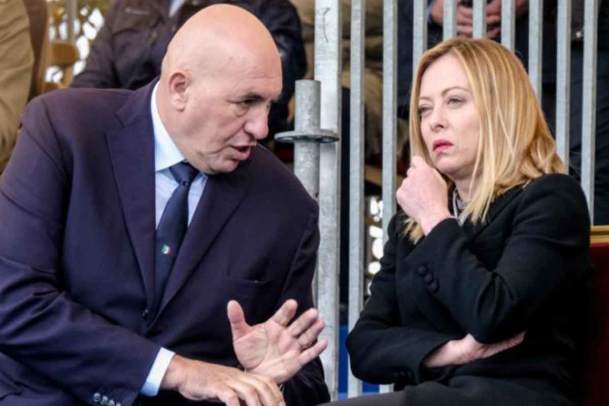 Rischio nuove Br, l’allarme di Crosetto: l’ultima minaccia in Toscana Rischio nuove Br, l’allarme di Crosetto: l’ultima minaccia in Toscana