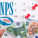 calendario, logo inps e banconote euro