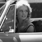 brigitte bardot in auto