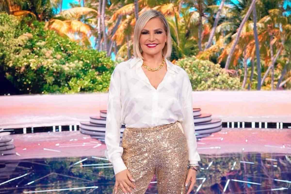 Stop Isola dei Famosi decisione