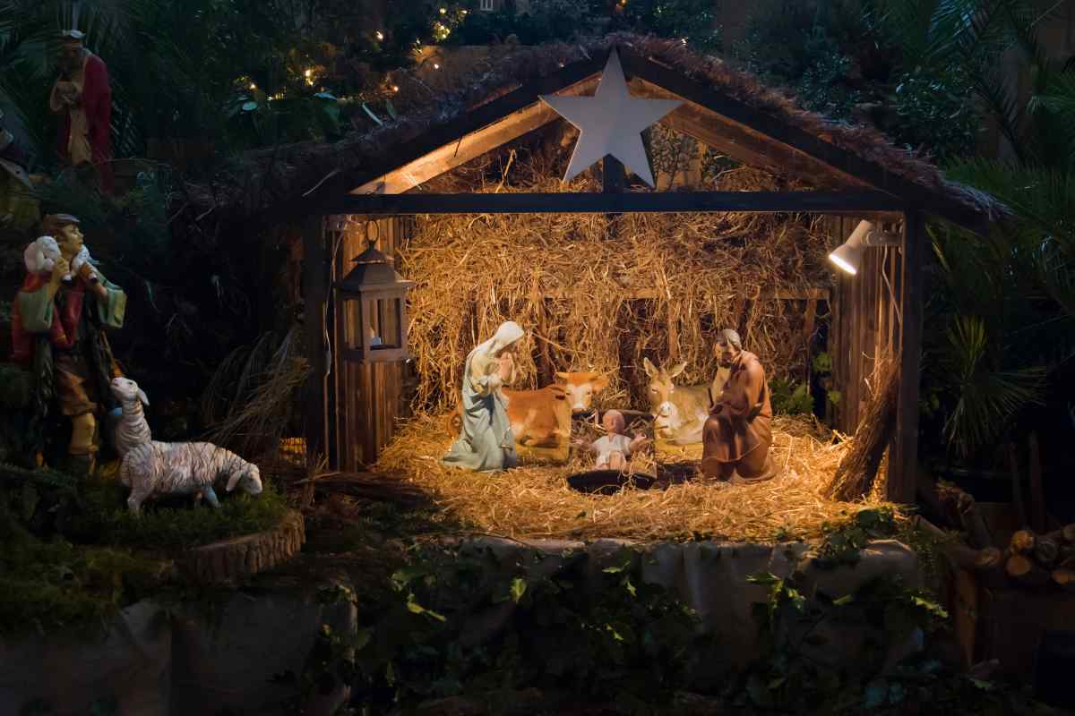 Non tutte le statuine si mettono subito nel presepe: qual è l’ordine da rispettare secondo la tradizione Non tutte le statuine si mettono subito nel presepe: qual è l’ordine da rispettare secondo la tradizione